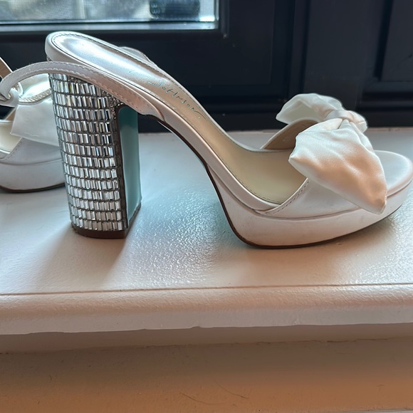 White Betsey Johnson Heels - Picture 2 of 3